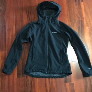 Columbia soft shell coat